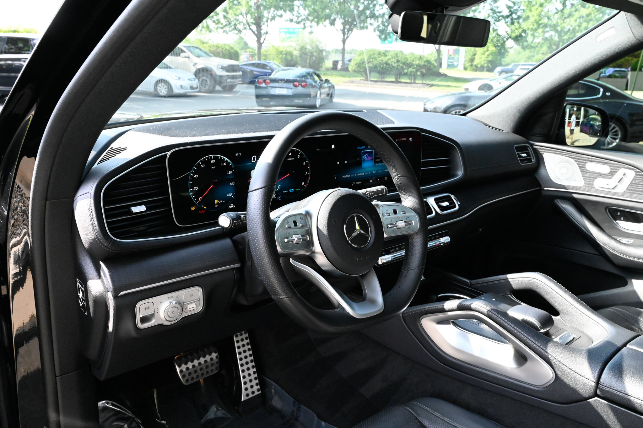 Used 2021 Mercedes-Benz GLS 580 4MATIC image 16