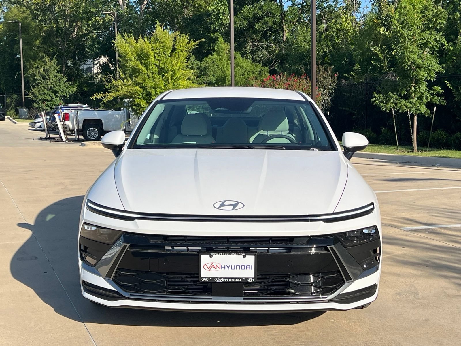 New 2026 Hyundai Sonata SE FWD image 2