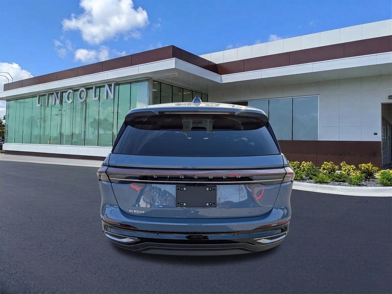 New 2026 Lincoln Nautilus Premier image 6