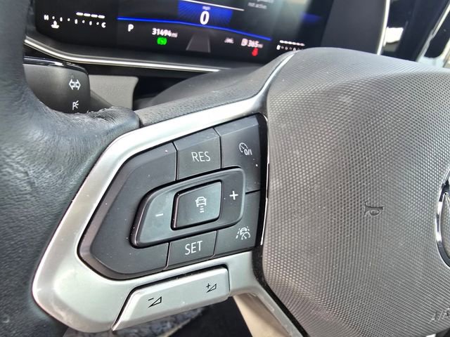 Used 2025 Volkswagen Jetta Sport FWD image 28