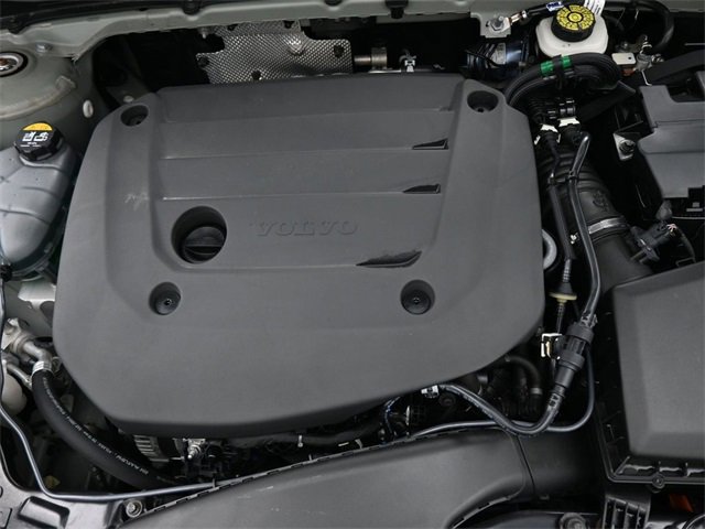 Used 2023 Volvo XC40 B5 Plus w/ Protection Package Premier image 33