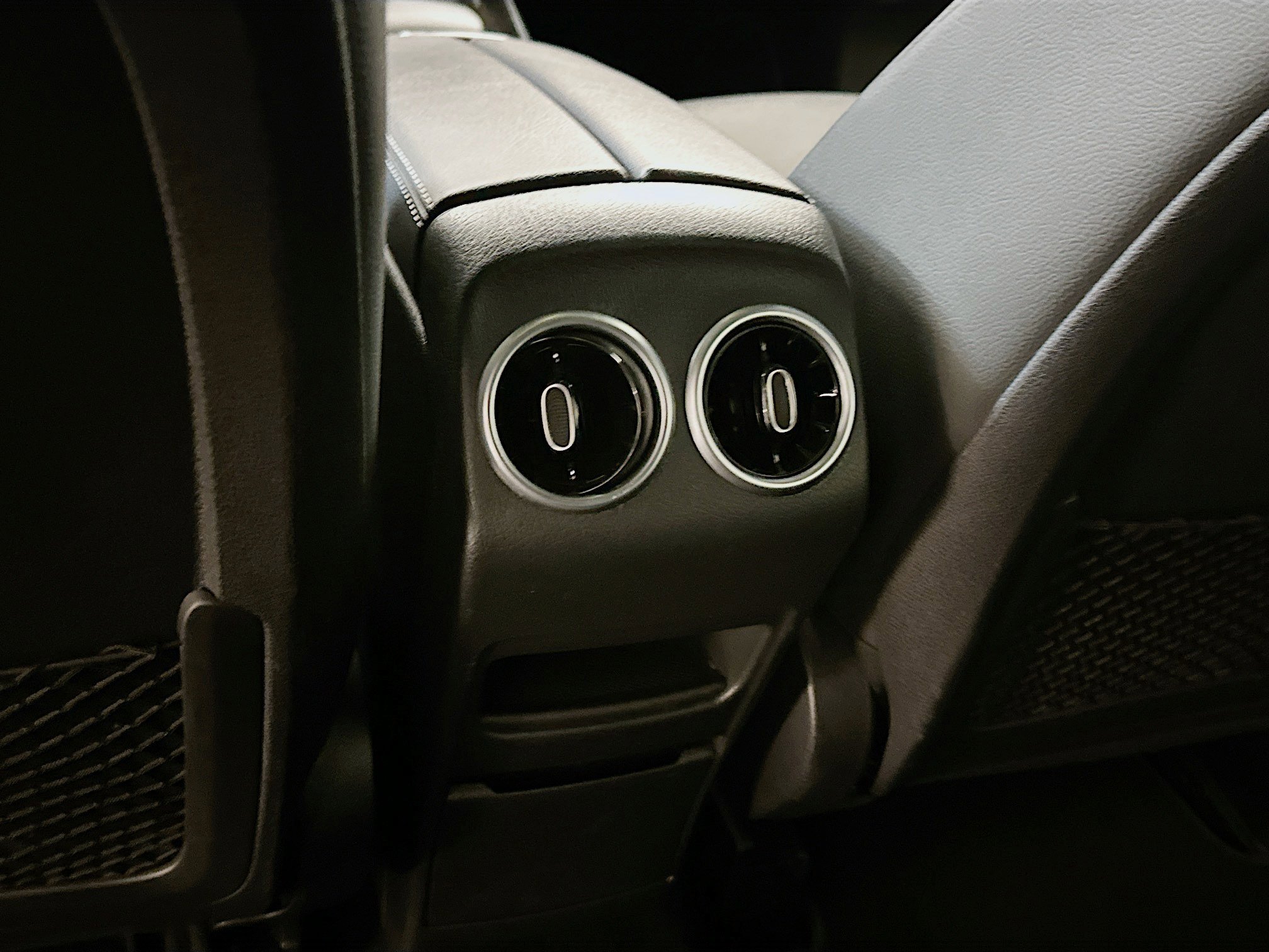 Used 2023 Mercedes-Benz GLB 250 4MATIC image 29