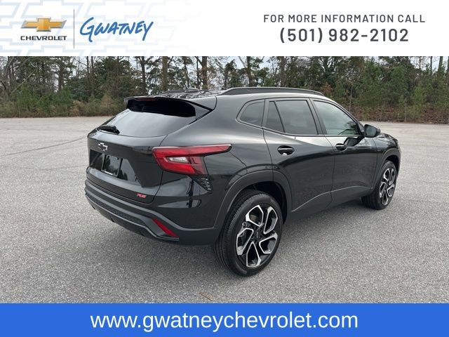 Used 2025 Chevrolet Trax RS w/ Driver Confidence Package image 5