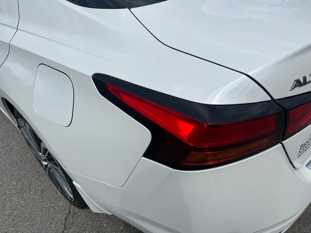Certified 2023 Nissan Altima 2.5 SL FWD image 38