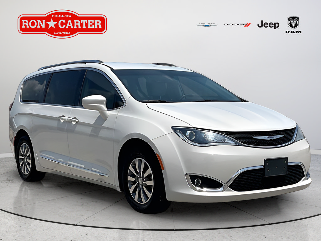 Certified 2019 Chrysler Pacifica Touring-L Plus