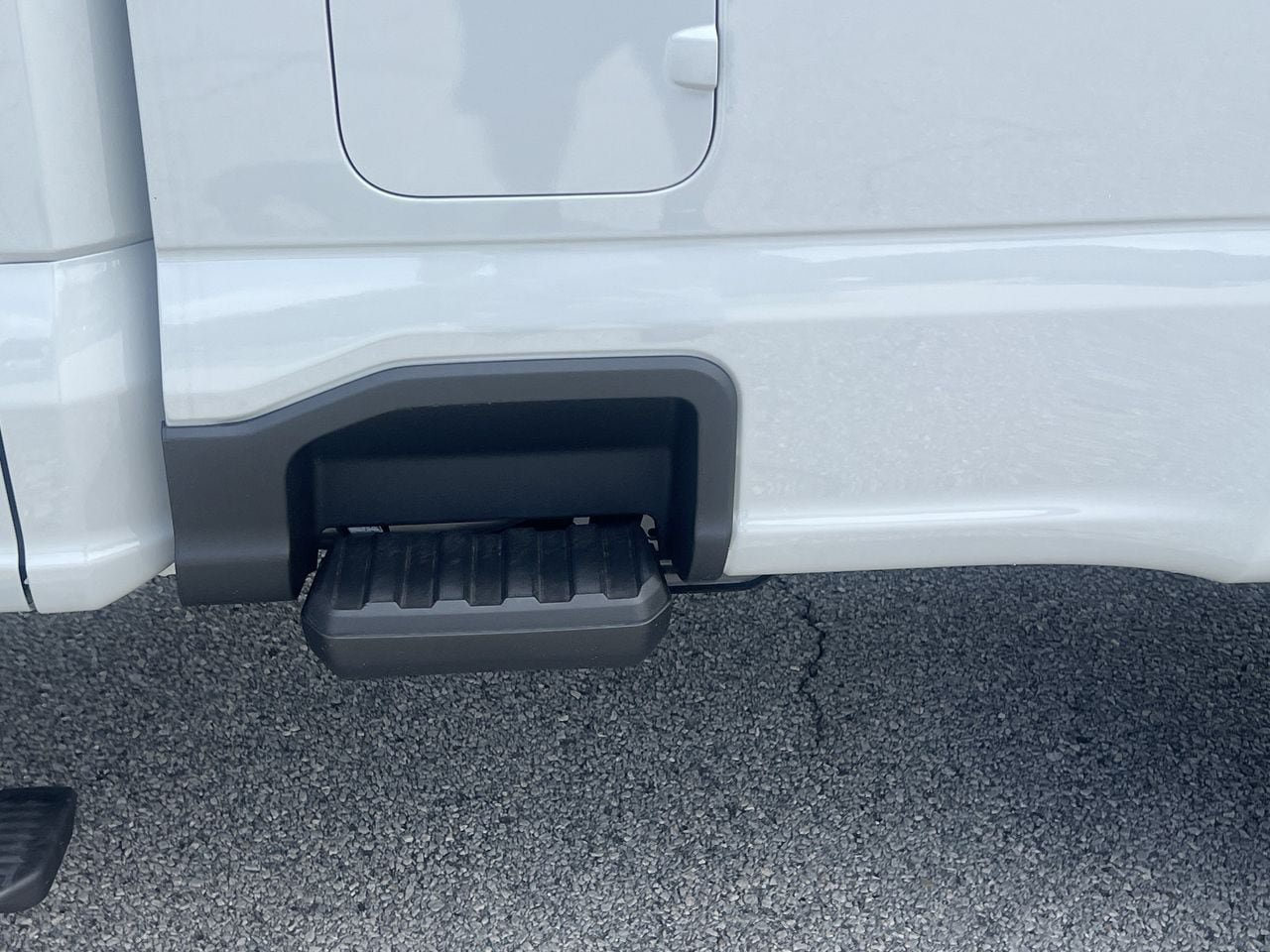 New 2026 Ford F350 Platinum AWD/4WD image 32