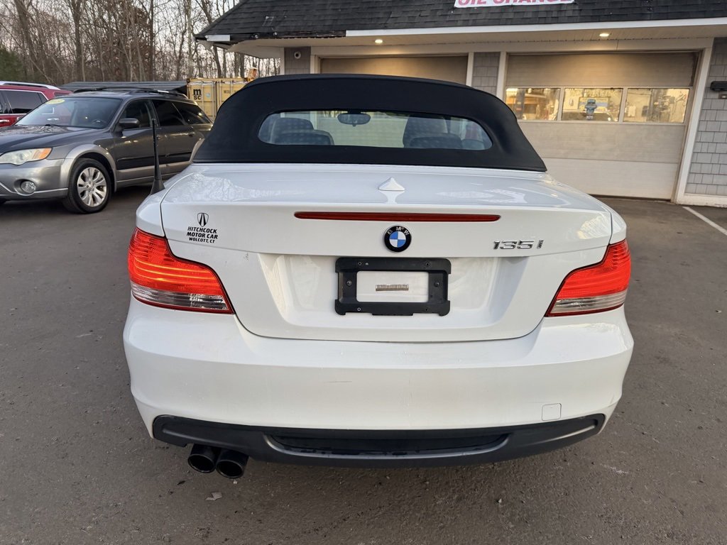 Used 2011 BMW 135i Convertible image 4