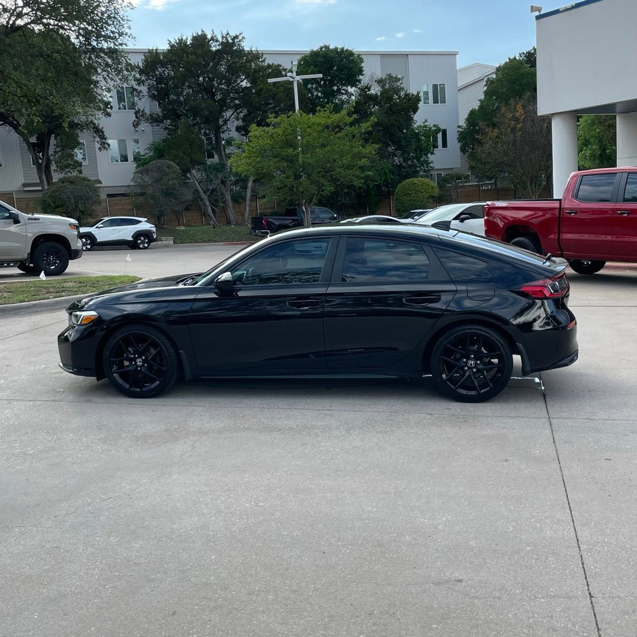 Used 2025 Honda Civic Sport image 3