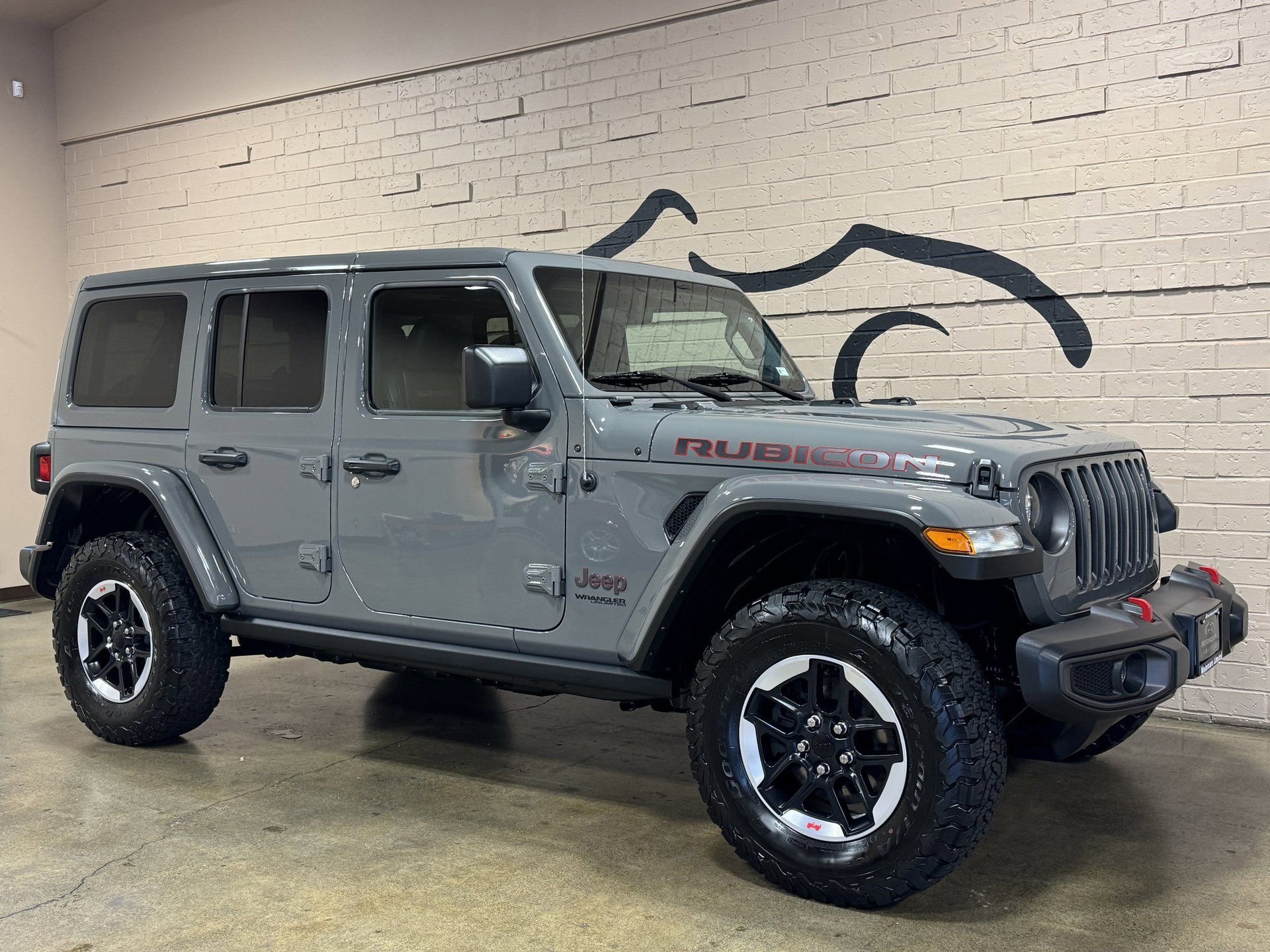 Used 2021 Jeep Wrangler Unlimited Rubicon w/ Uconnect 4C Nav & Sound Group AWD/4WD image 2