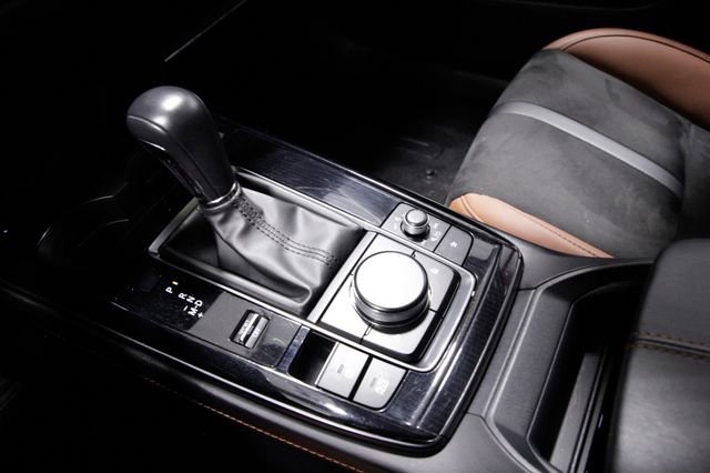 Used 2024 MAZDA CX-30 Carbon image 29