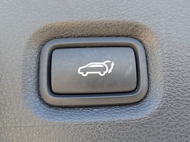 Used 2023 Hyundai Santa Fe SEL w/ Cargo Package FWD image 15
