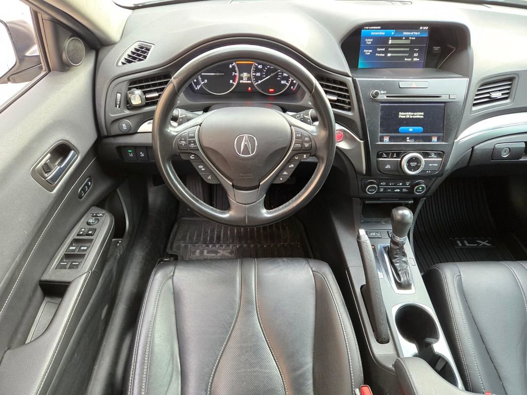 Used 2020 Acura ILX w/ Premium Package image 8