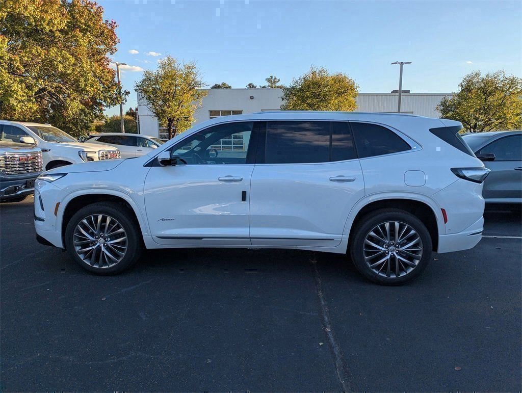 New 2026 Buick Enclave Avenir w/ Super Cruise Package image 5