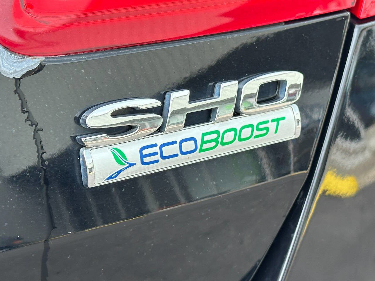 Used 2017 Ford Taurus SHO w/ Sho Performance Package image 14