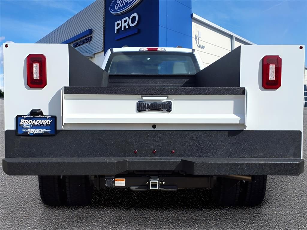 New 2025 Ford F550 4x4 Regular Cab Super Duty image 27