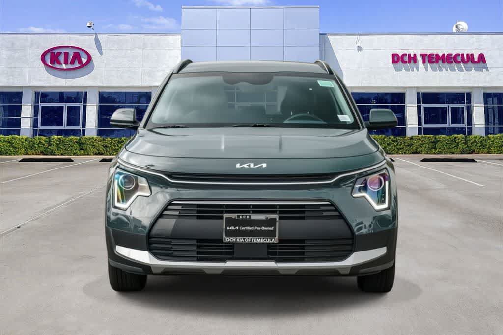 Certified 2025 Kia Niro EX FWD image 2