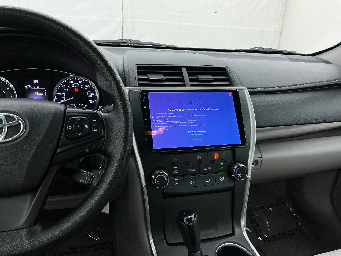 Used 2016 Toyota Camry LE FWD image 34