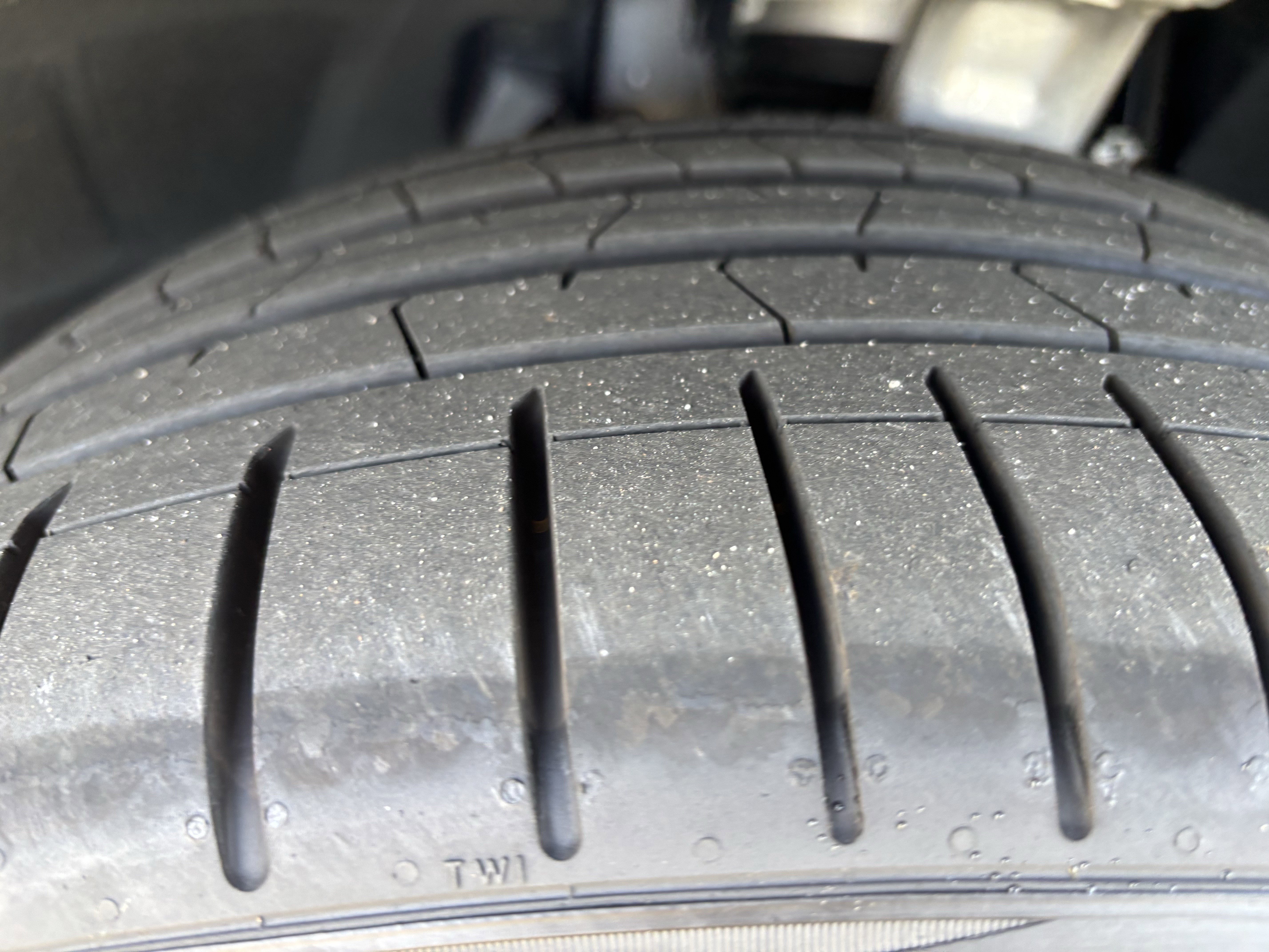 Used 2026 BMW X5 xDrive50e w/ M Sport Package image 12