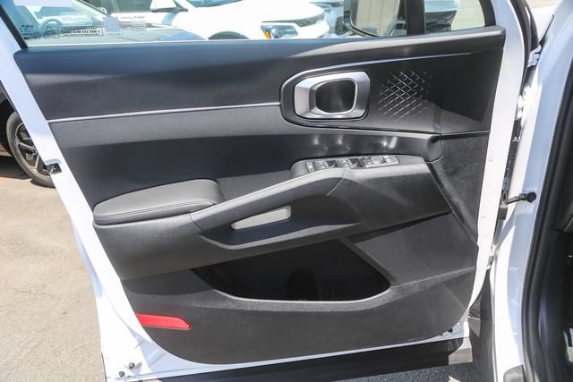 New 2026 Kia Sorento S w/ S Panoramic Sunroof Package FWD image 22