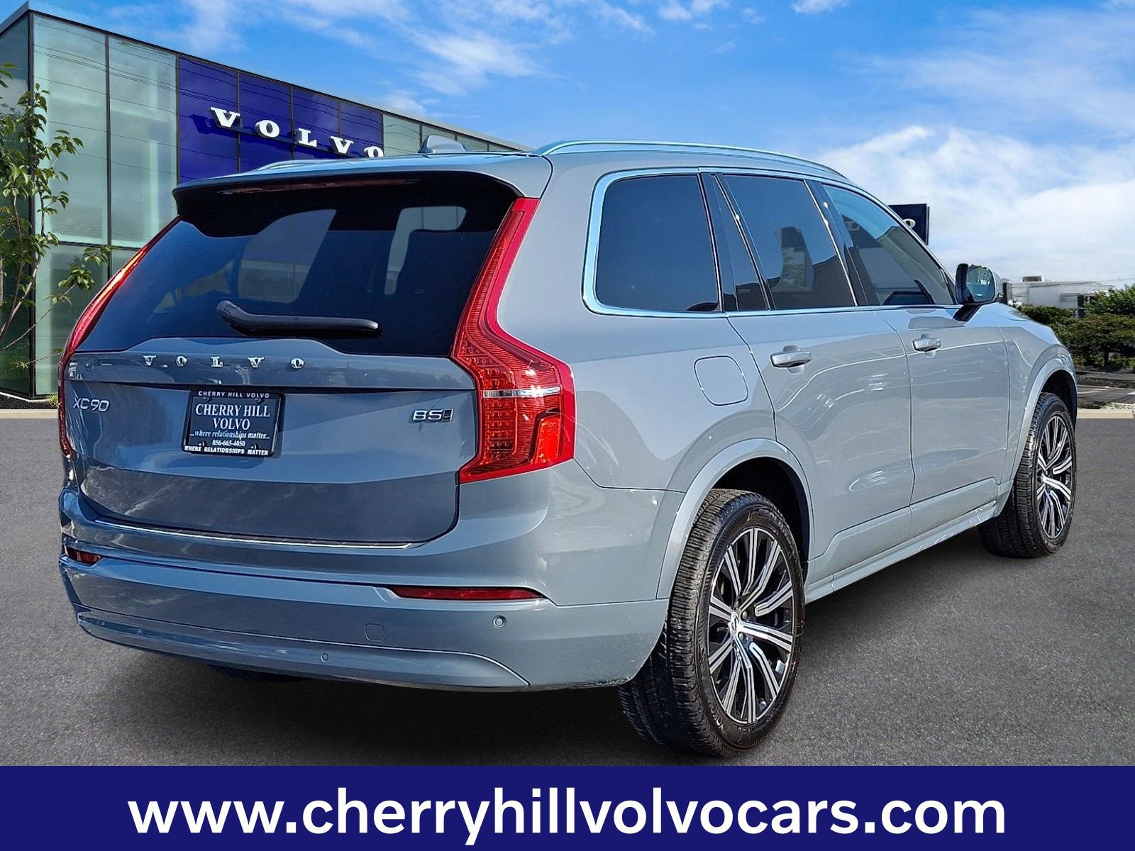 Certified 2023 Volvo XC90 B5 Core w/ Climate Package image 7