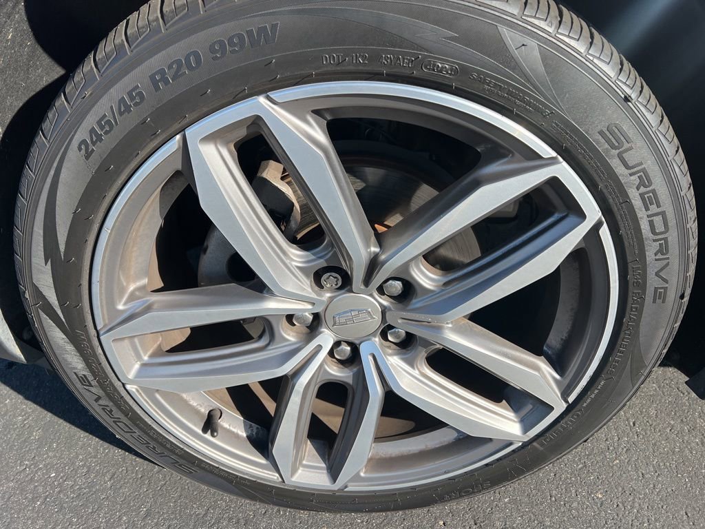 Used 2019 Cadillac XT4 Sport image 8