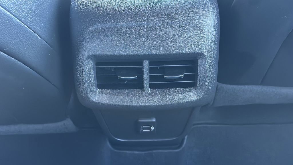 Used 2023 Chevrolet Equinox RS image 21