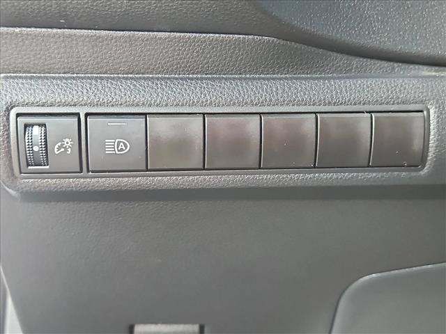 Used 2026 Toyota Corolla LE FWD image 16