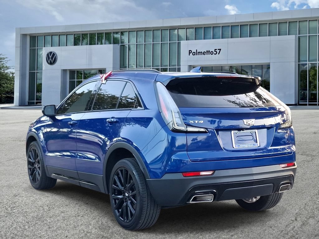 Used 2022 Cadillac XT4 Sport w/ Comfort Package FWD image 4