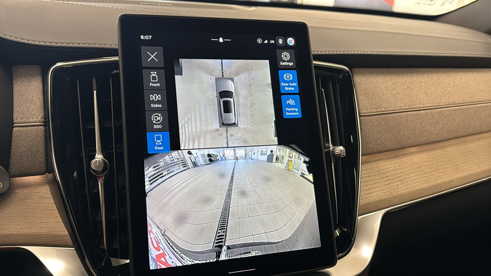 New 2027 Volvo XC90 T8 Ultra AWD/4WD image 18