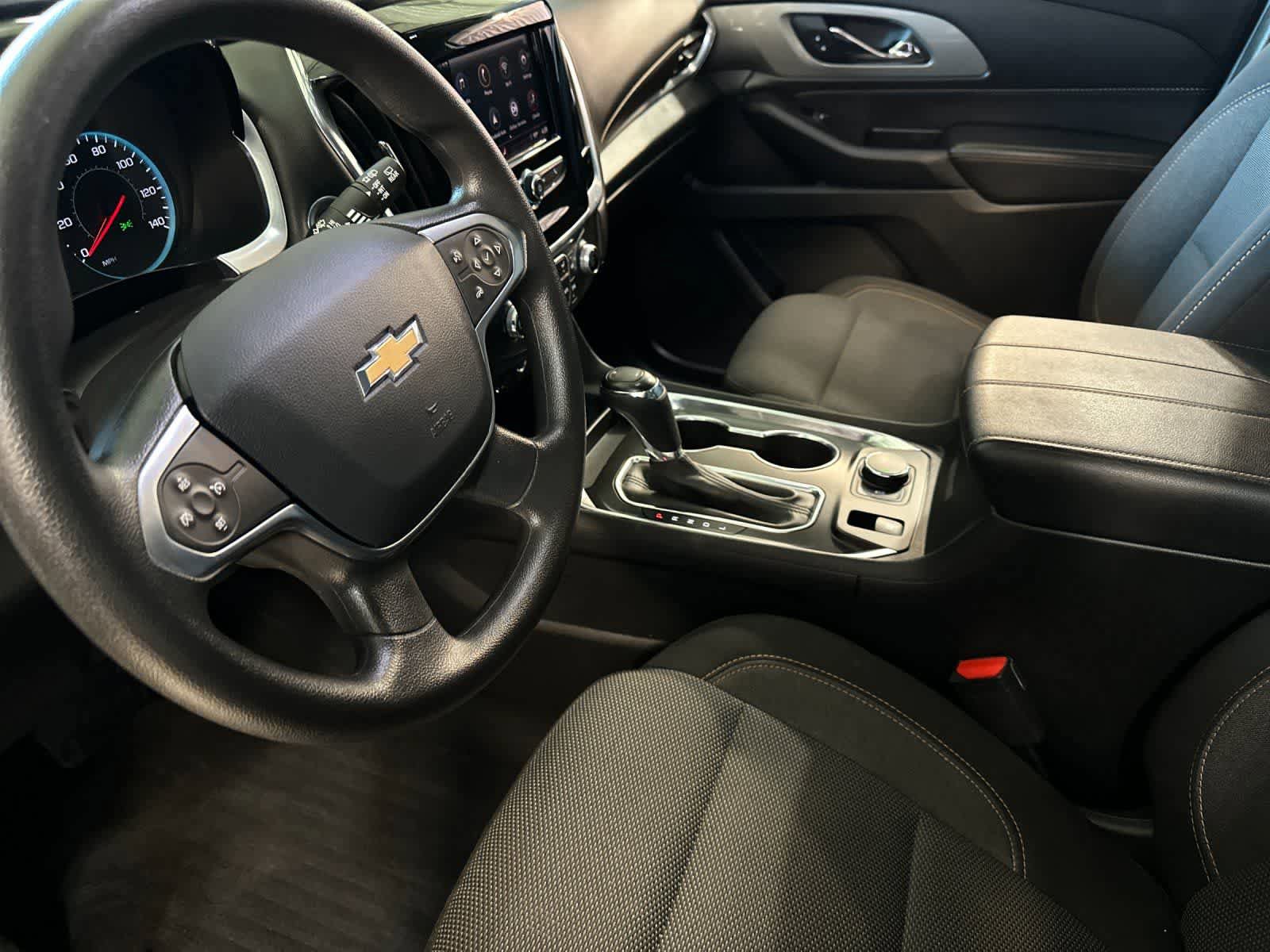 Used 2020 Chevrolet Traverse LS FWD image 12
