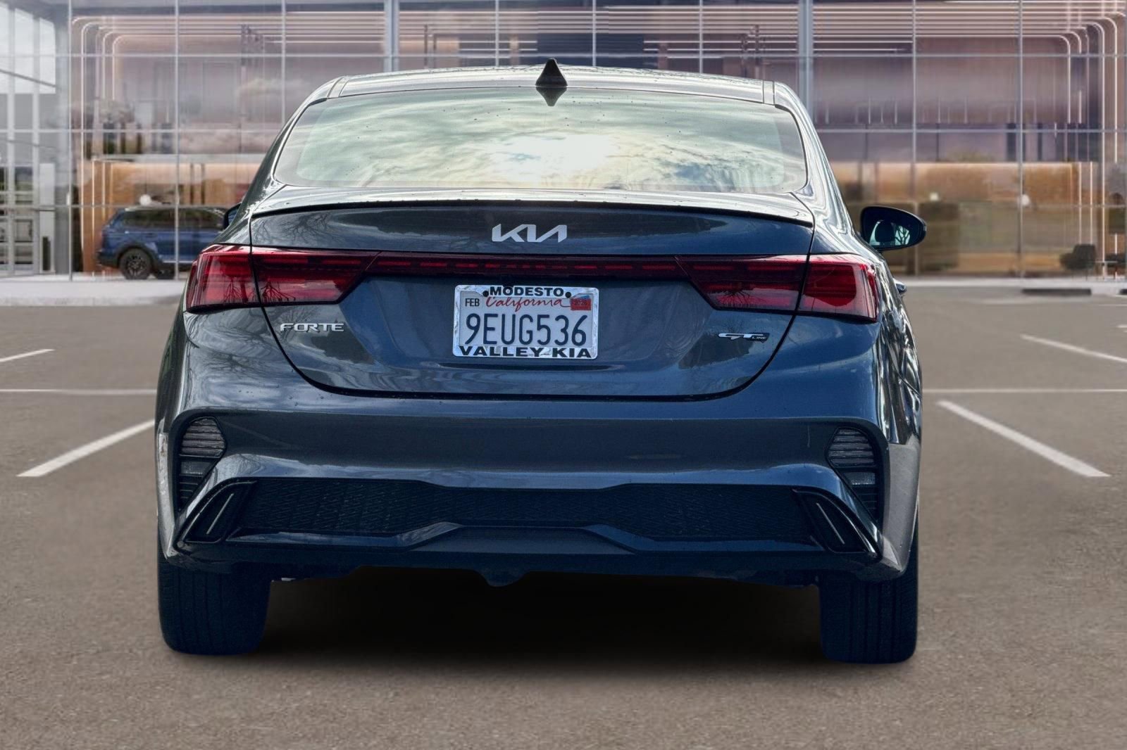 Certified 2023 Kia Forte GT-Line image 5