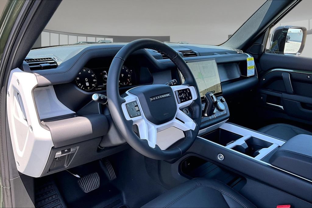 New 2026 Land Rover Defender 110 X-Dynamic SE AWD/4WD image 7