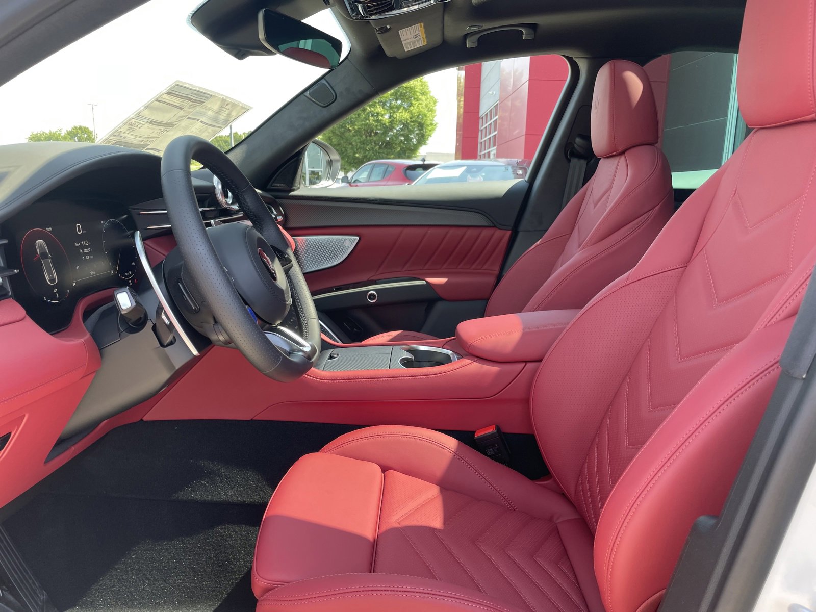 New 2024 Maserati Grecale Modena image 17