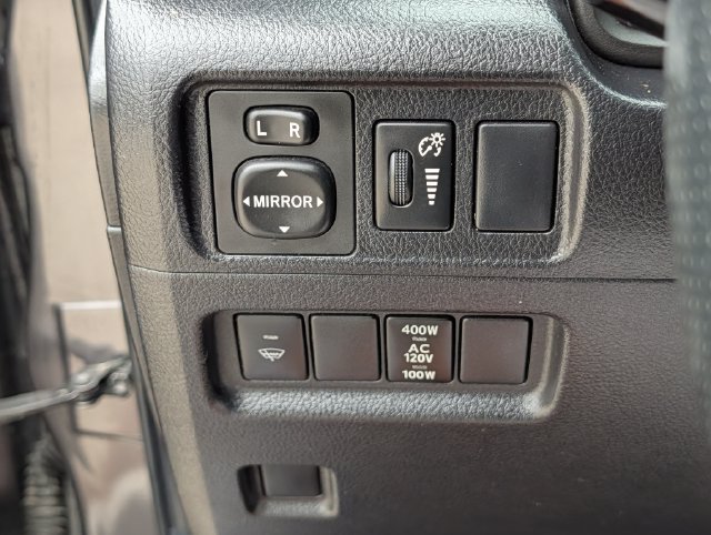 Used 2015 Toyota 4Runner Trail Premium AWD/4WD image 23