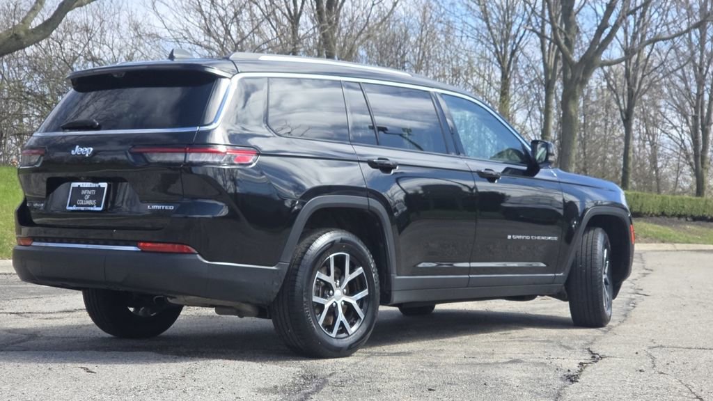 Used 2023 Jeep Grand Cherokee L Limited w/ Luxury Tech Group II image 31