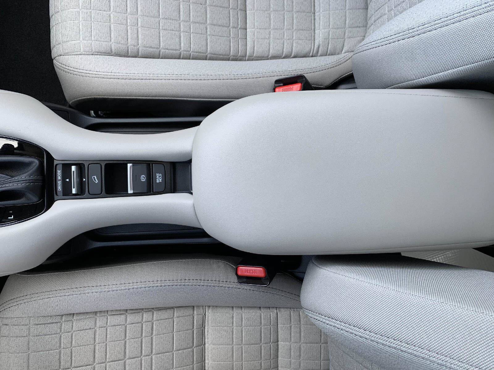 Certified 2026 Honda HR-V LX image 22