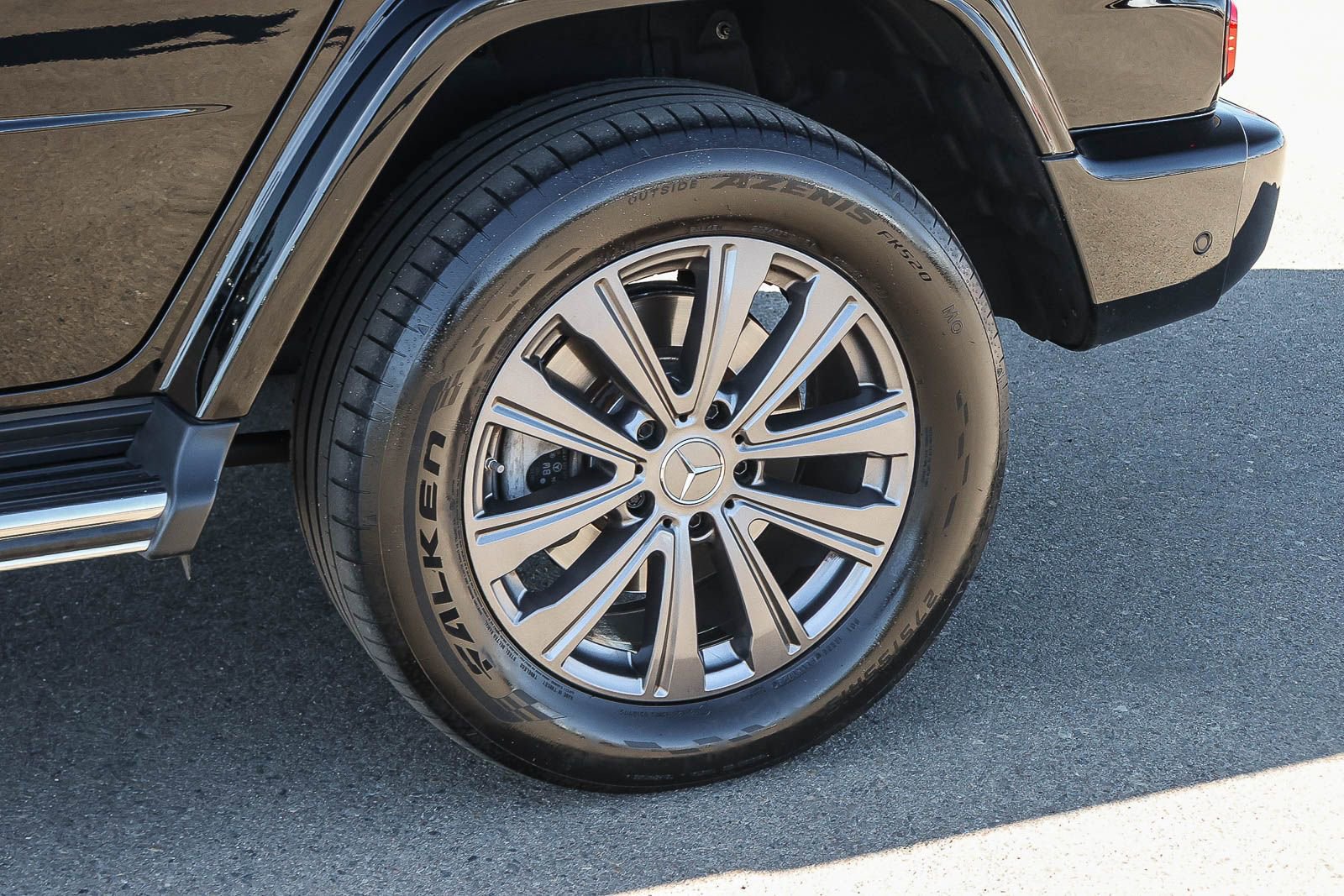 Used 2025 Mercedes-Benz G 550 image 10