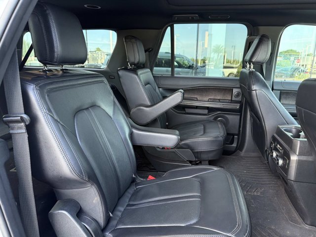 Used 2021 Ford Expedition Max Limited AWD/4WD image 22