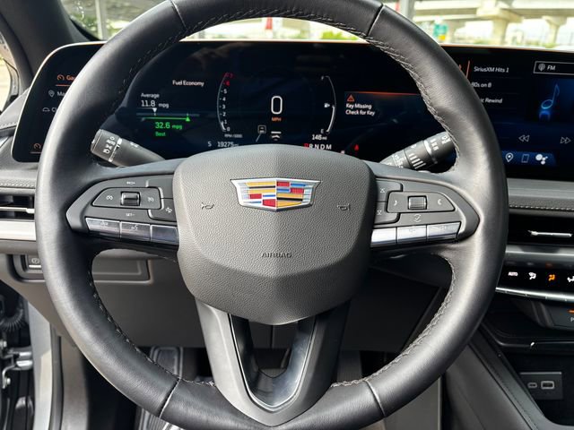Certified 2025 Cadillac XT4 Premium Luxury image 12