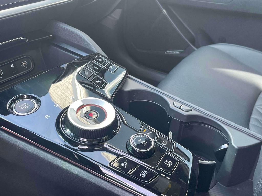 Used 2025 Kia Sportage X-Line Prestige image 26