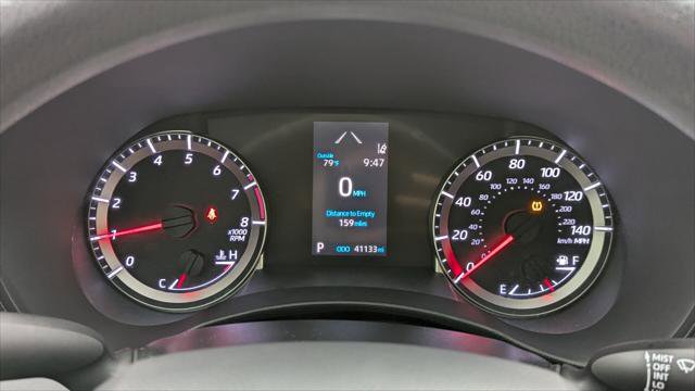 Used 2021 Toyota Highlander L image 27