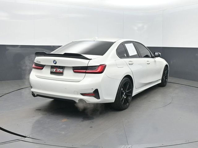 Used 2020 BMW 330i Sedan w/ Convenience Package RWD image 32