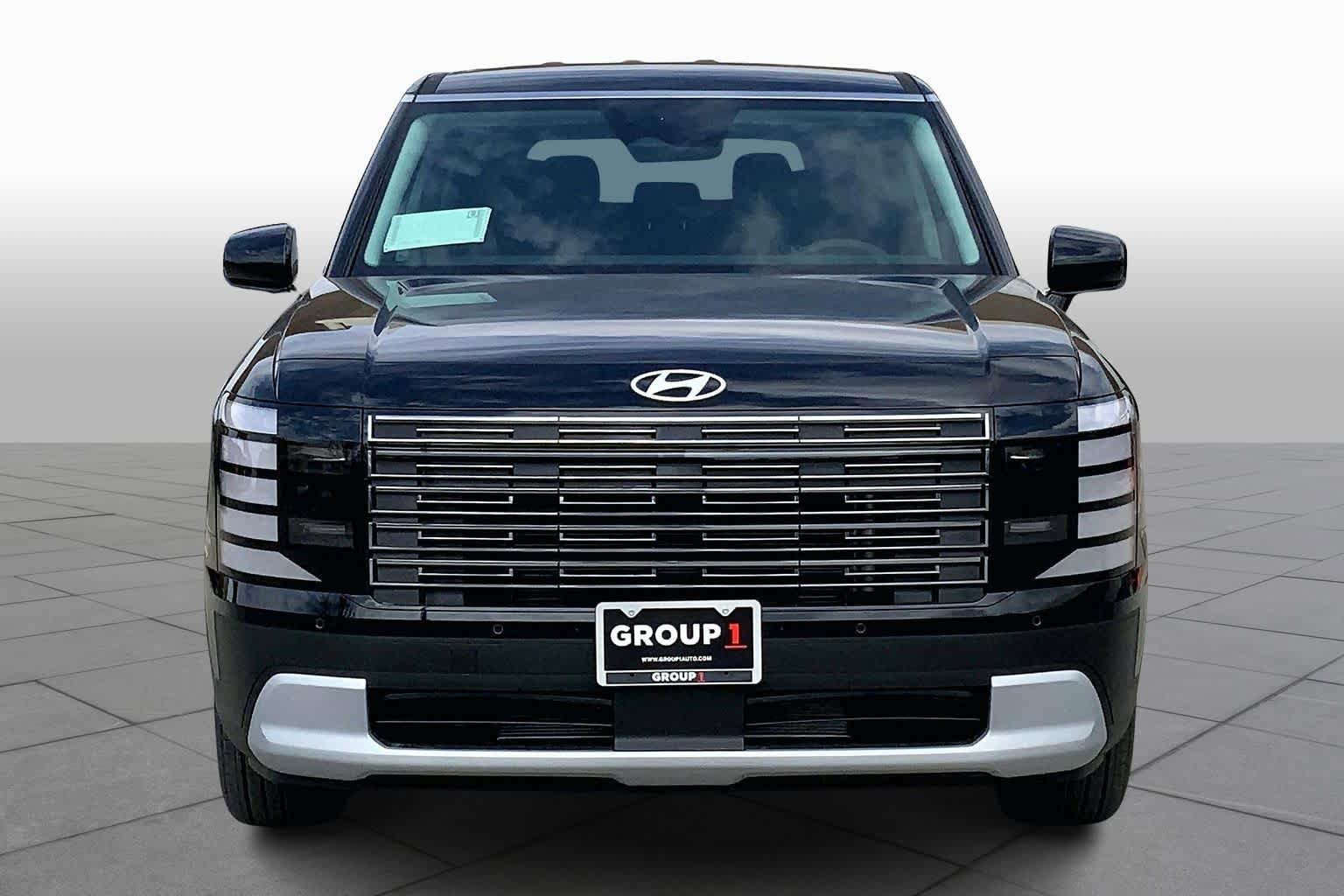 New 2026 Hyundai Palisade SE FWD image 3