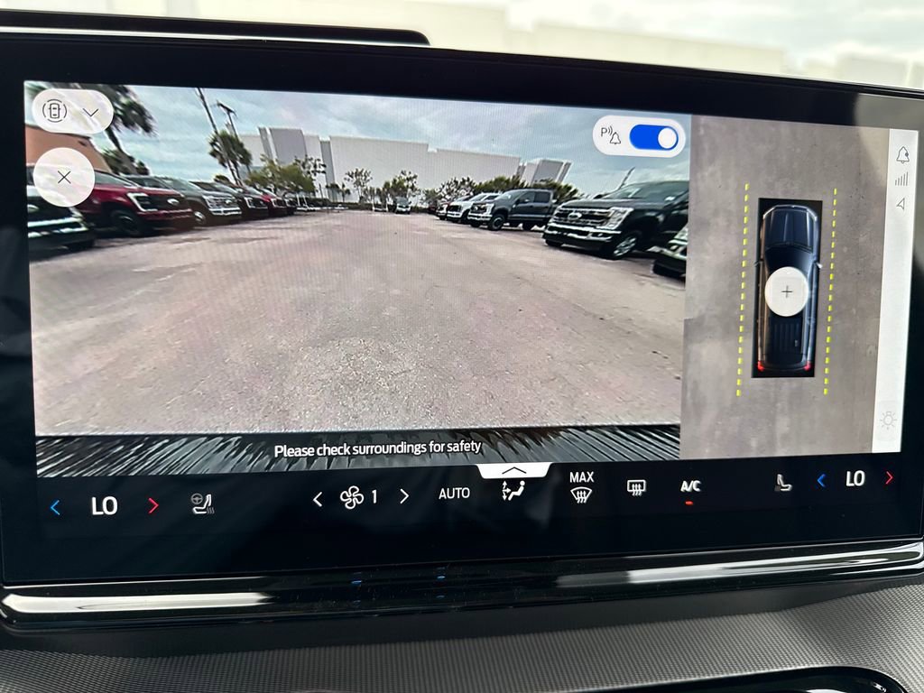 New 2026 Ford Expedition Active RWD image 27