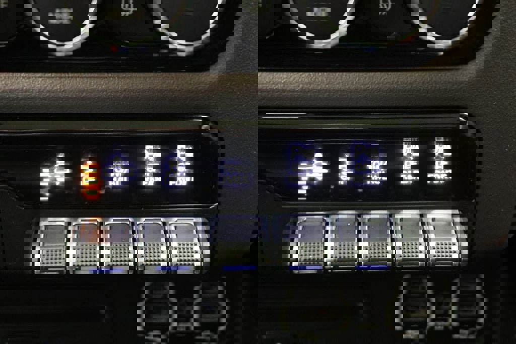 Used 2019 RAM 1500 Rebel w/ Rebel Level 2 Equipment Group image 30