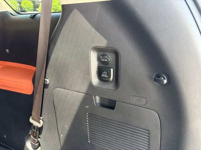 Used 2024 Kia Carnival SX image 16