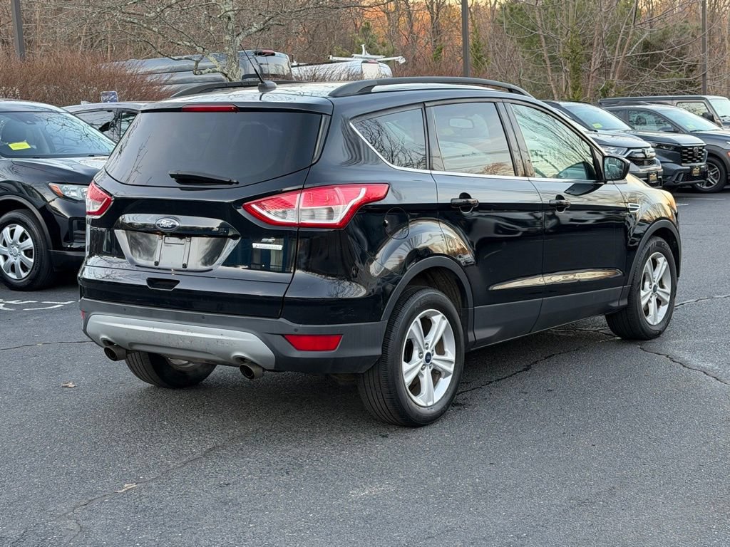 Used 2016 Ford Escape SE w/ SE Leather Comfort Package FWD image 5