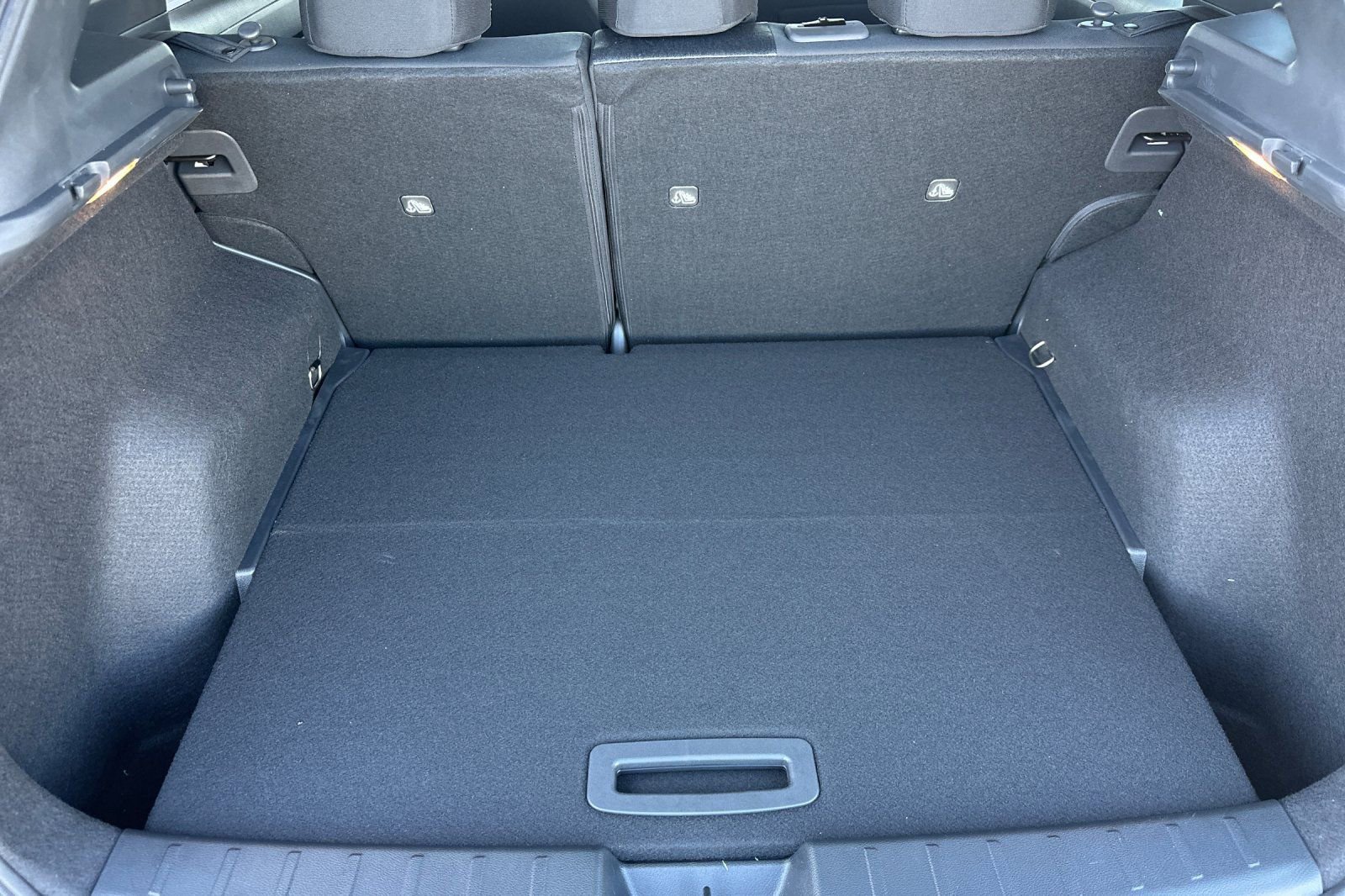 New 2026 Nissan Kicks SV image 18