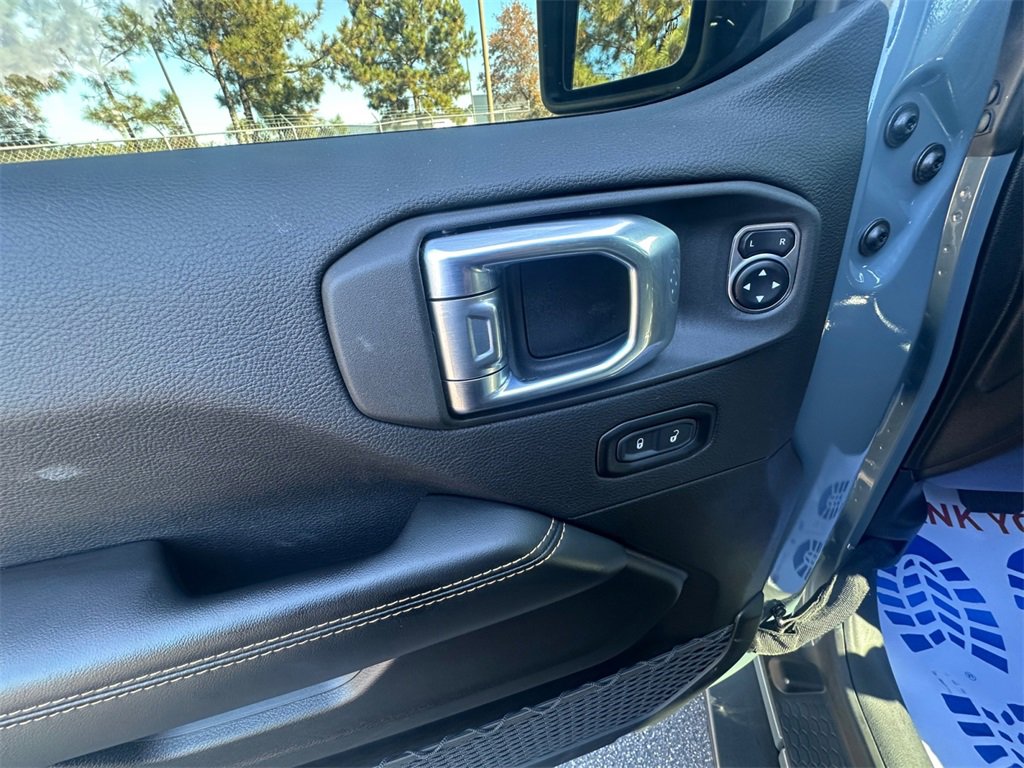 Certified 2024 Jeep Wrangler Unlimited Rubicon 392 image 27