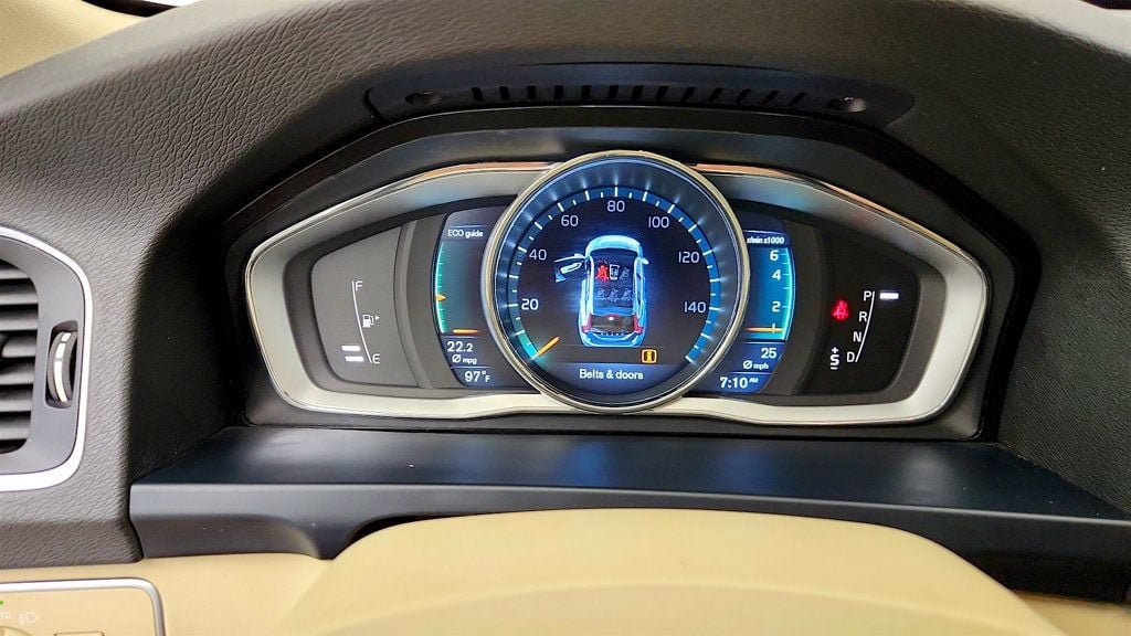 Used 2015 Volvo V60 T5 Premier FWD image 15